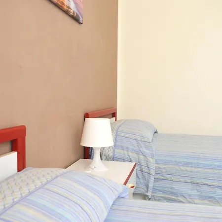 Aparthotel Laguna Blue *